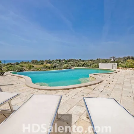 Villa Macchia Leucana